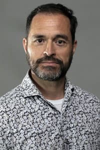Gregor Acuña-Pohl in Joni pata de conejo
