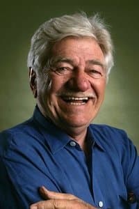 Seymour Cassel in Adventures in Spying