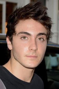 Noah Silver in Four Chairs