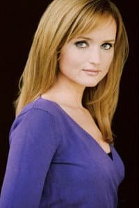 Shannon Beckner in Ten for Grandpa