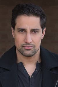 Steve Dhillon in Beeba Boys