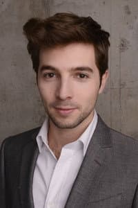 Roberto Aguire in A Christmas to Treasure