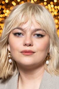 Louane in Nos Voix Pour Toutes 2025
