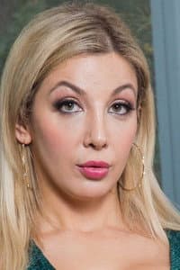Sophia Deluxe in College Threesome Thrills 3