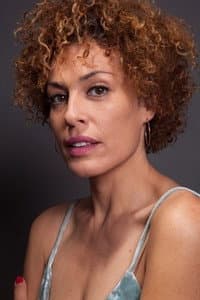 María Almudéver in Desátate