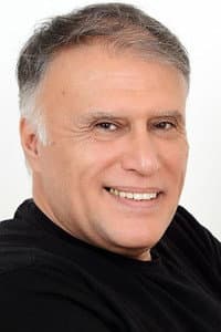 Celal Belgil in Parasız Yaşamak Pahalı