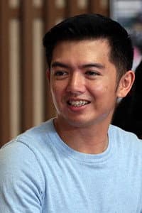 Nicky Tirta in Gue Bukan Pocong