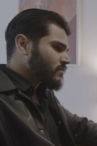Mohammad Eliraqui in Ein nasser Hund