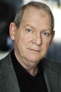 Claus Bue in Månebrand
