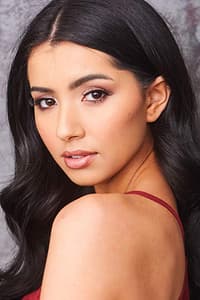 Amelia Henderson in Blood Brothers: Bara Naga