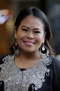 Nasz Sally in Ratu Ten Pin
