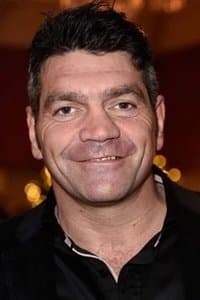 Spencer Wilding in The Dealer