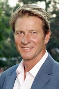 Brett Cullen in The Omen