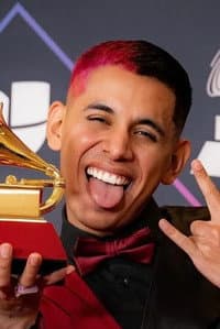 Jhonny Caz in Grupo Firme: Streaming en vivo