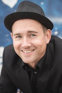 Marcin Bortkiewicz in Fliżanki Yoko Ono