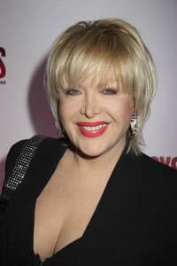 Gennifer Flowers in Feed