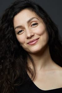 Rafaëlle Cohen in Happy Anniversary