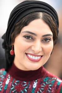 Soudabeh Bayzai in لرد