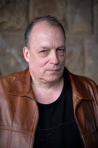 Freigeist van Tazzy in Monsieur Brucco: Ein Albaner und die zwei Koffer