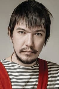 Mikhail Safronov in Stuk kapel po steklu
