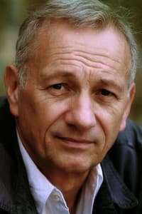 François Caron in La Femme coquelicot