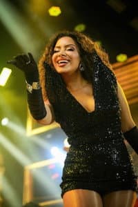 Mika Rodrigues in Calcinha Preta: Mágica - O Espetáculo