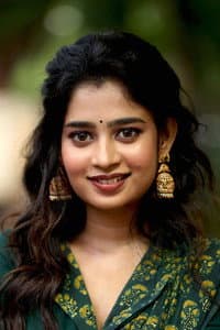 Janany Kunaseelan in All Pass