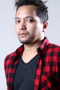Rangga Djoned in Kisah 3 Titik