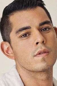 Raymond Gutierrez in Juan Tanga, Super Naman, At Ang Kambal Na Tiyanak