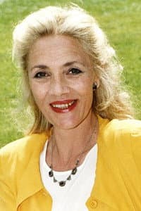 Shirley Stelfox in Personal Services