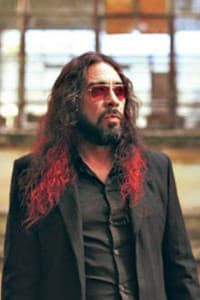 Claudio O'Connor in Sucio y desprolijo: El Heavy Metal en Argentina