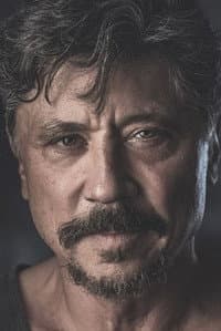 Carlos Bardem in L'ombra cinese