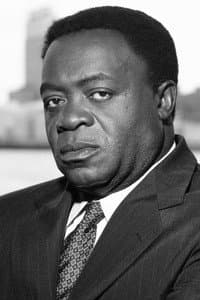 Yaphet Kotto in The Corpse Had a Familiar Face