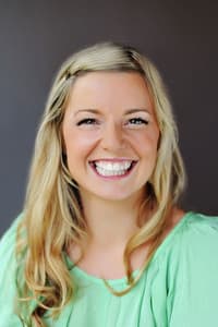 Damaris Phillips in Christmas Cookie Challenge