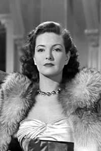 Pamela Devis in The Perfect Woman