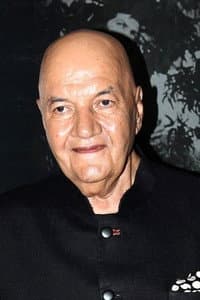 Prem Chopra in Hukumat
