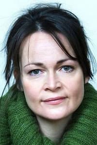 Julie Wieth in Små Ulykker