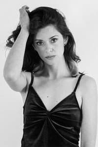Ana Burgos in El retrato de ella