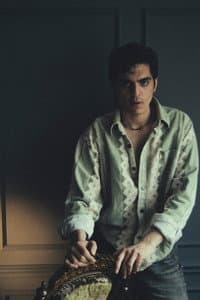 Onur Gözeten in Hiçbir Şey Yerinde Değil