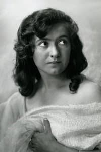 Karen Caspersen in Hotel paradis