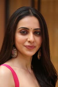 Rakul Preet Singh in Thadaiyara Thaakka
