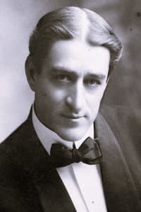 Edwin Stevens in The Golden Gallows