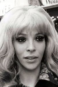 Thelma Tixou in La muchacha del cuerpo de oro