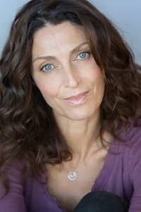 Jennifer Koenig in A Gift to Remember