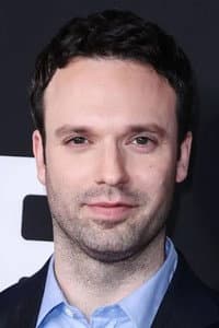 Jake Epstein in Jesse