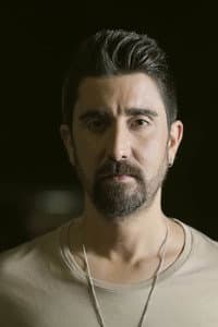 Álex Ubago in Hora y veinte