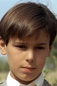 Julien Ciamaca in Le Château de ma mère