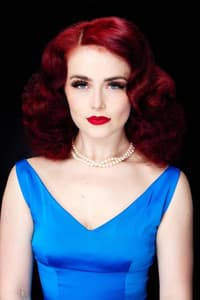 Pearls Daily in PlayMe Burlesque