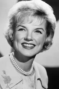 Helen O'Connell in Saturday Spectacular: Manhattan Tower