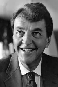 Lou Scheimer in He-Man and She-Ra: The Secret of the Sword